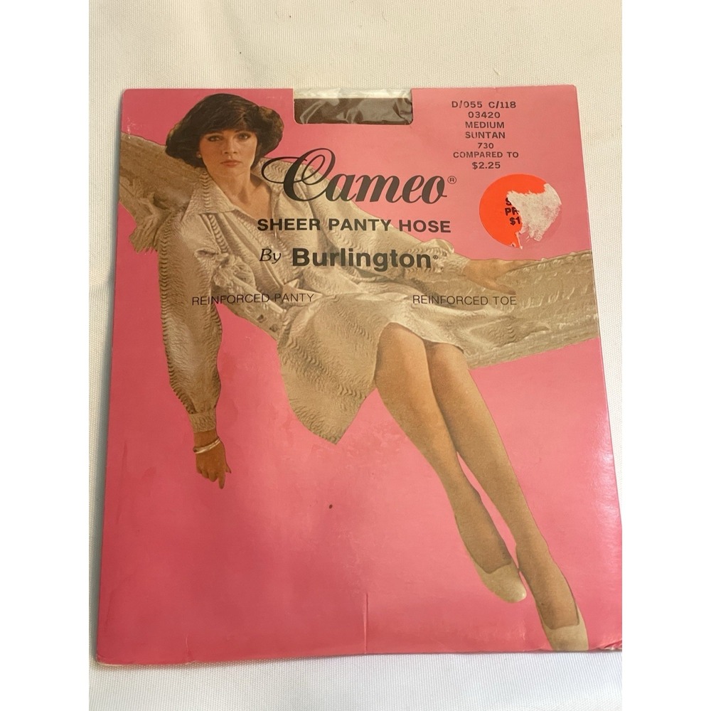 Vintage 1960s Burlington Cameoβ Pantyhose Medium Suntan